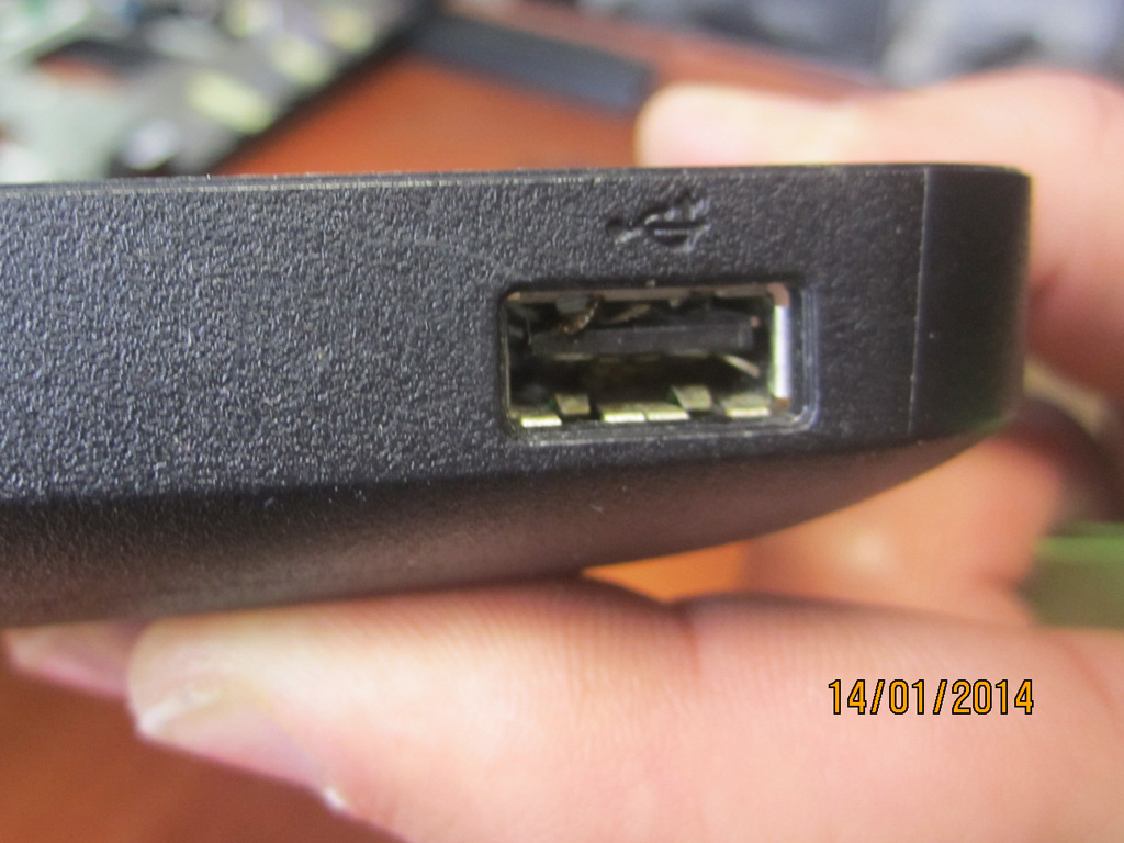 Tarakonas kompiuterio USB lizde